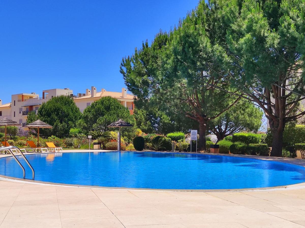 Fabulous Sunny Pool&Garden Condo By Becherish Albufeira Exteriér fotografie